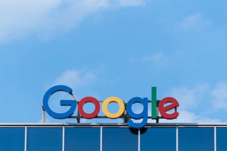 Google lanza 10 cursos de inteligencia artificial gratis